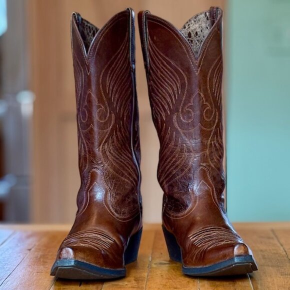 Ariat Women's heritage Leather Cowboy Boots, Size 8.5 - Picture 3 of 4